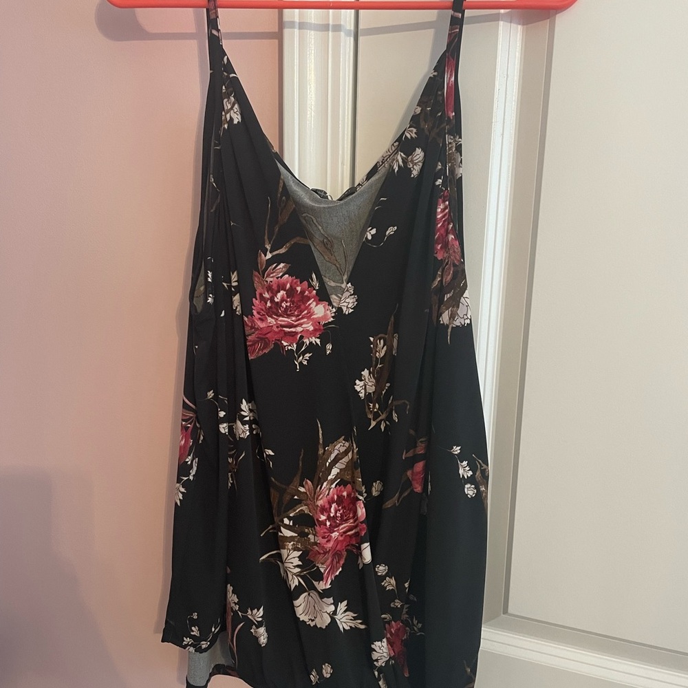Faux-wrap tank